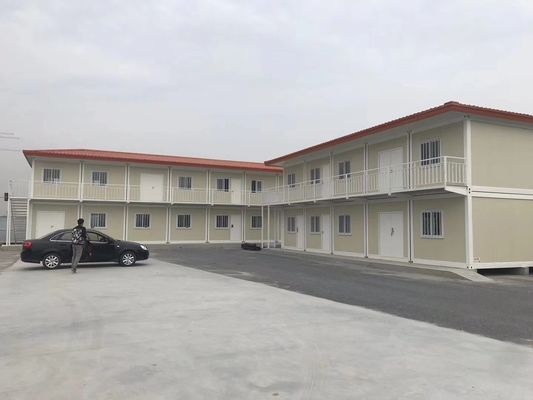 Prefabrykowany budynek szkolny / składane mieszkania z kontenerami Casa Prefabbracata Container Frame 40ft Tymczasowe schronienie