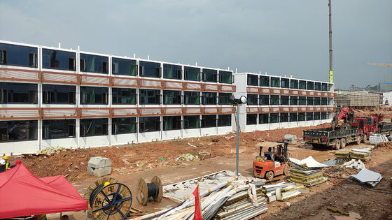 BOX SPACE Luksusowy 3-piętrowy Container Hotel, Wynajem Studentowy Apartament Container Z Łazienką I Meble